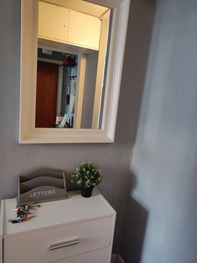 Single No.3 In The Very Center Of Guest house
